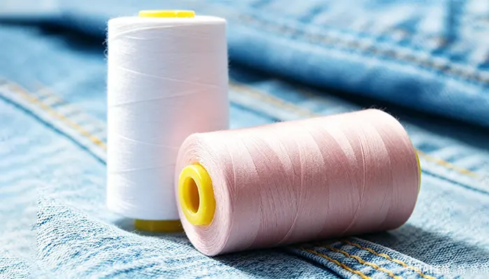 Przedstawiamy wysokowydajną nić do szycia Poly Core Spun